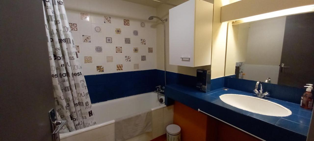 Le Gambetta T2 Cosy Hypercentre Wifi Fibre Avec Parking Apartment Pau Exterior photo
